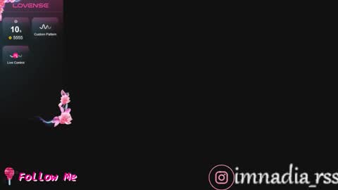 Snapshot of imnadiaroses chatting on 12.15.25 Nadia online show from 12.15.25