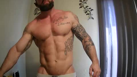 Snapshot of imnewherelollol chatting on 03.12.25 Majordadbod101 online show from 03.12.25