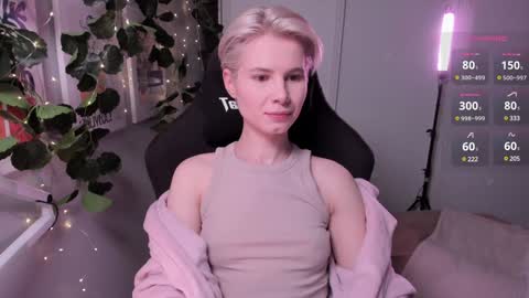 Mia online show from 01.23.25