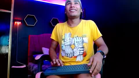 Snapshot of imperial_lust chatting on 09.28.25 imperial_lust online show from 09.28.25