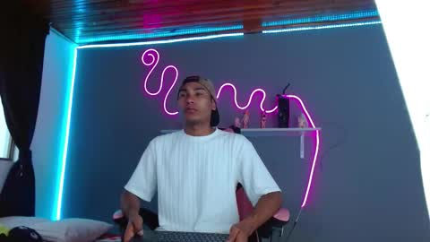 Snapshot of imperial_lust chatting on 10.26.25 imperial_lust online show from 10.26.25