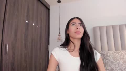 Snapshot of imsaraah chatting on 12.20.25 sarah online show from 12.20.25