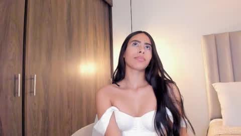 Snapshot of imsaraah chatting on 01.31.26 sarah online show from 01.31.26