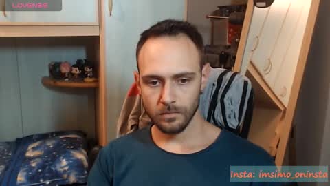 Snapshot of imsimo chatting on 10.12.25 Simo online show from 10.12.25