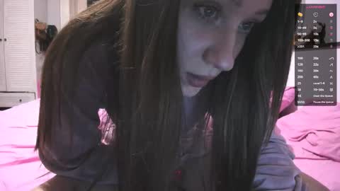 Snapshot of imsiri chatting on 11.18.25 Siri online show from 11.18.25