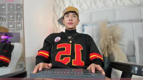 Snapshot of imxjoel chatting on 12.15.25 Joel online show from 12.15.25