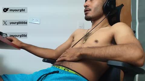 Daniel   thumb up me please its important Im new INDEPENDENT MODEL online show from 01.11.26