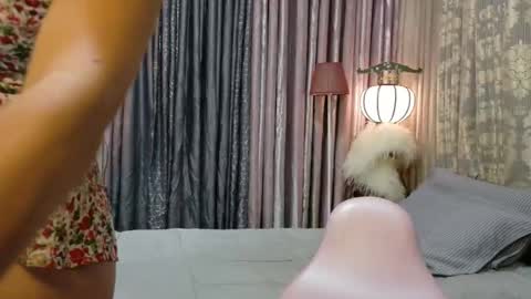 Snapshot of imyourkesiah chatting on 11.21.25 yourBabyKESIAH online show from 11.21.25