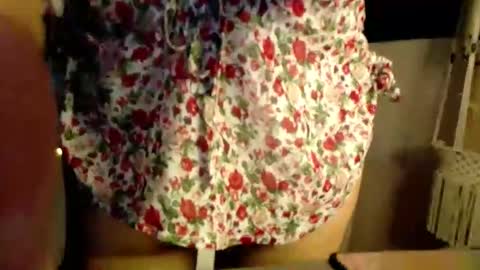 Snapshot of imyourkesiah chatting on 12.05.25 yourBabyKESIAH online show from 12.05.25