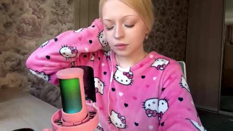 Lola online show from 03.21.26