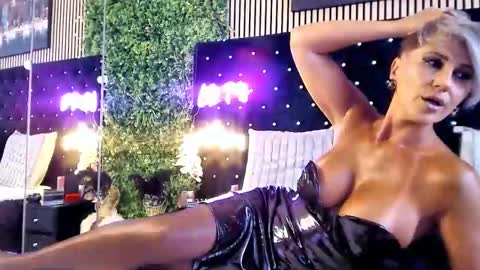 inanna_ishtar1 online show from 09.24.25