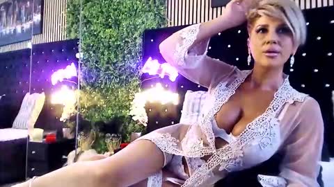 inanna_ishtar1 online show from 10.17.25