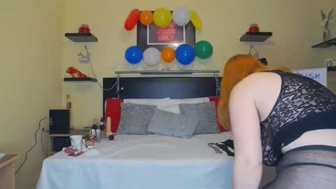 Snapshot of inannalove chatting on 02.28.25 inannalove online show from 02.28.25