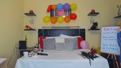 Snapshot of inannalove chatting on 03.09.25 inannalove online show from 03.09.25