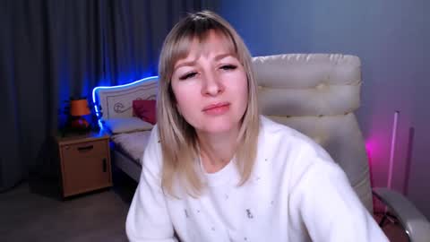 incredible_ariela online show from 12.08.24