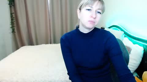 incredible_ariela online show from 12.19.24