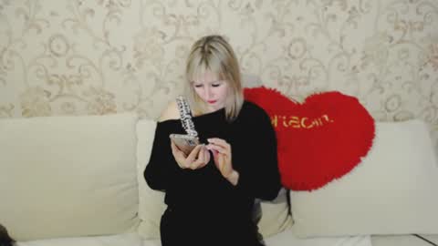incredible_ariela online show from 01.03.25