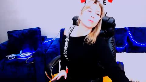 incredible_ariela online show from 09.27.25