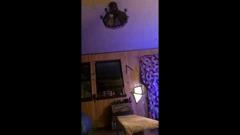 indegeniouscreature online show from 04.04.26