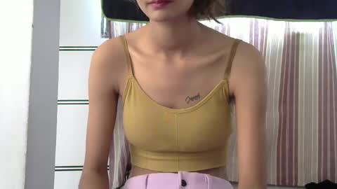 India Model online show from 12.31.24