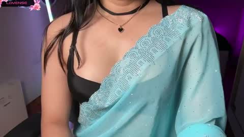 Ayesha online show from 04.17.26