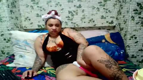 Snapshot of indian_candyxx chatting on 04.12.26 Candy cat online show from 04.12.26