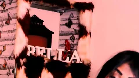 Snapshot of indian_dreamgirl chatting on 03.29.26 Bella Ambrosia online show from 03.29.26