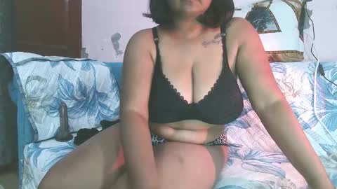 Snapshot of indian_goddess9 chatting on 11.15.25 Parul online show from 11.15.25