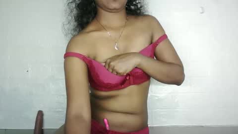 Snapshot of indian_saanvi chatting on 04.09.26 Saanu online show from 04.09.26