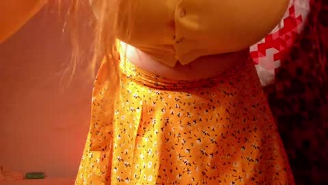 Snapshot of indian_summer_ chatting on 01.24.25 Melissa No Baby or bb sexy etc... online show from 01.24.25