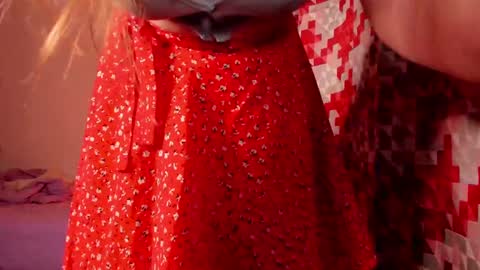 Snapshot of indian_summer_ chatting on 03.04.25 Melissa No Baby or bb sexy etc... online show from 03.04.25