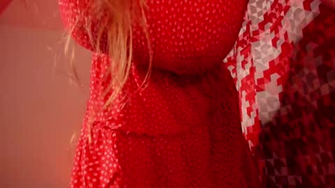 Snapshot of indian_summer_ chatting on 03.07.25 Melissa No Baby or bb sexy etc... online show from 03.07.25