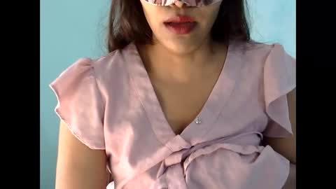 indiananu23 online show from 11.11.25