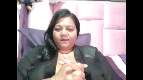 indiandelia online show from 10.23.25