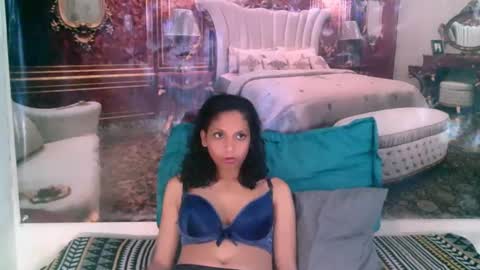 Jade online show from 01.15.25