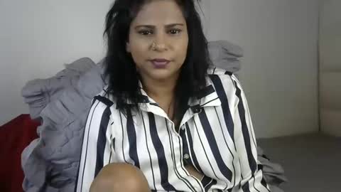 Palavi online show from 09.23.25