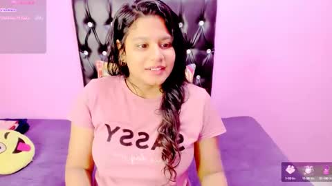 PARADISEQUEEN online show from 02.22.25