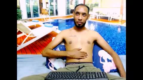 Snapshot of indianmagicmike69 chatting on 10.24.25 indianmagicmike69 online show from 10.24.25