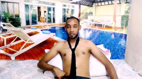 Snapshot of indianmagicmike69 chatting on 11.11.25 indianmagicmike69 online show from 11.11.25