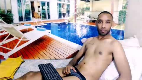 Snapshot of indianmagicmike69 chatting on 11.25.25 indianmagicmike69 online show from 11.25.25