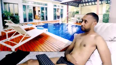 Snapshot of indianmagicmike69 chatting on 12.01.25 indianmagicmike69 online show from 12.01.25