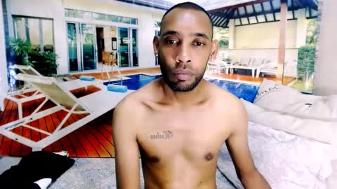 Snapshot of indianmagicmike69 chatting on 12.02.25 indianmagicmike69 online show from 12.02.25