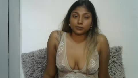 Snapshot of indianqtpie6 chatting on 05.19.26 indianqtpie6 online show from 05.19.26