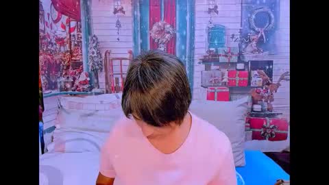 Snapshot of indianroxy27 chatting on 12.01.25 indianroxy27 online show from 12.01.25