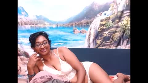 Shreya online show from 02.22.25