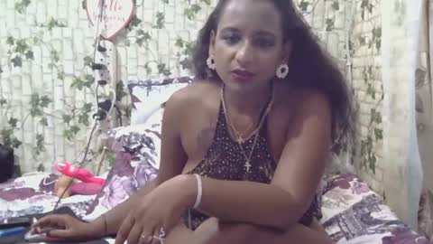 Snapshot of indiantina01 chatting on 02.25.25 tina online show from 02.25.25