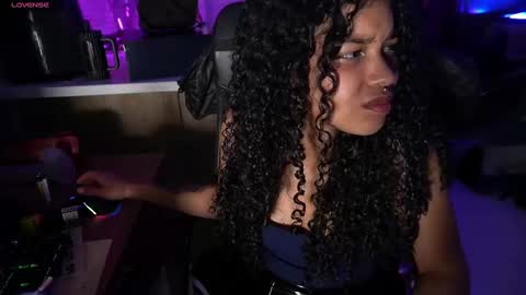 Snapshot of indicasatan chatting on 09.12.25 Indicasatan online show from 09.12.25