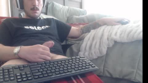 Snapshot of indicasonly chatting on 10.31.25 indicasonly online show from 10.31.25