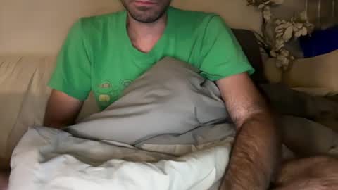 Snapshot of indiscriminator chatting on 12.12.24 just1dude online show from 12.12.24