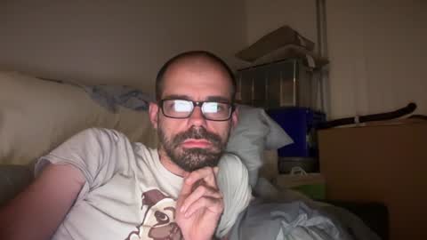 Snapshot of indiscriminator chatting on 12.27.24 just1dude online show from 12.27.24